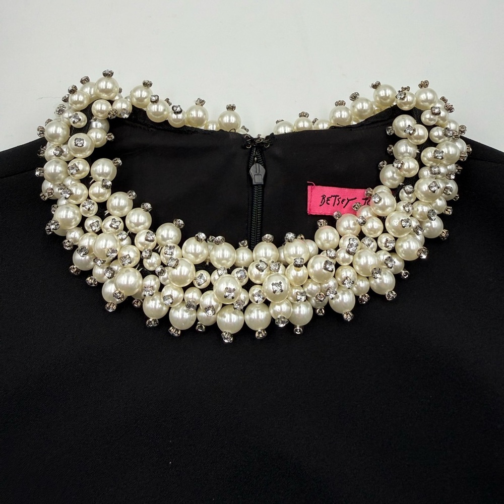 BETSEY JOHNSON Embellished Pearl Cluster Beaded Collar Shift Dress - Picture 5 of 9